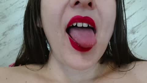 Lola online show from 02.27.25