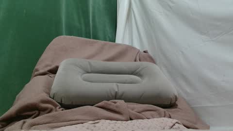 Lola online show from 02.28.26