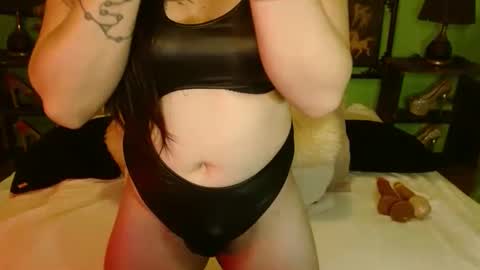 PAMPAM online show from 01.23.25