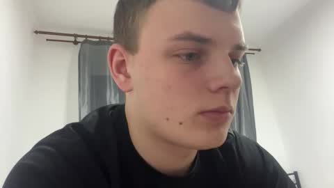 Snapshot of xxxten_ chatting on 01.18.26 Leo online show from 01.18.26