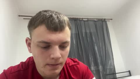 Snapshot of xxxten_ chatting on 02.10.26 Leo online show from 02.10.26