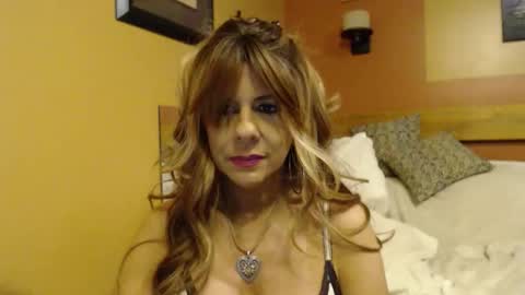 Snapshot of xxxvanessawet chatting on 04.20.26 Check out my photo sets below xo online show from 04.20.26