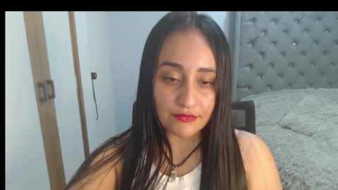 Snapshot of xxxvenus888 chatting on 03.09.25 Lunhaa   online show from 03.09.25