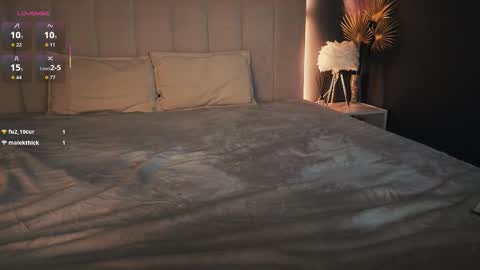 Lori online show from 03.10.26