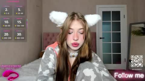 Lina online show from 09.30.25