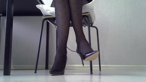 Snapshot of yahi_ko chatting on 04.01.26 Dina online show from 04.01.26