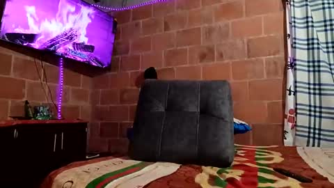 Yajz online show from 04.13.26