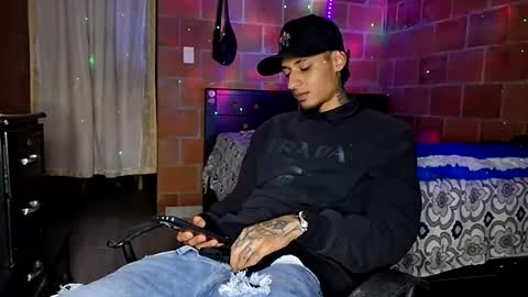 Yajz online show from 06.18.26