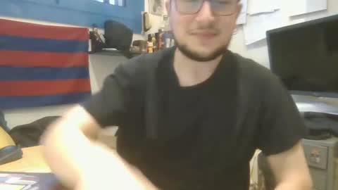 Snapshot of yakajoe97 chatting on 02.12.25 yakajoe97 online show from 02.12.25