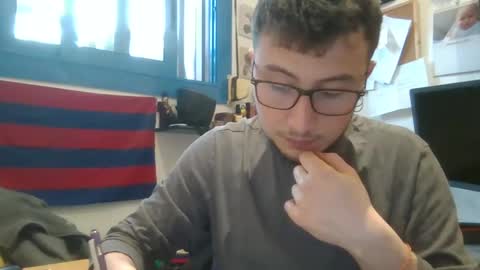 Snapshot of yakajoe97 chatting on 03.10.25 yakajoe97 online show from 03.10.25