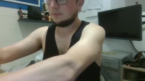 Snapshot of yakajoe97 chatting on 09.29.25 yakajoe97 online show from 09.29.25