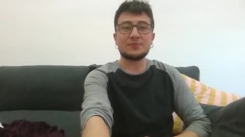 Snapshot of yakajoe97 chatting on 12.01.25 yakajoe97 online show from 12.01.25