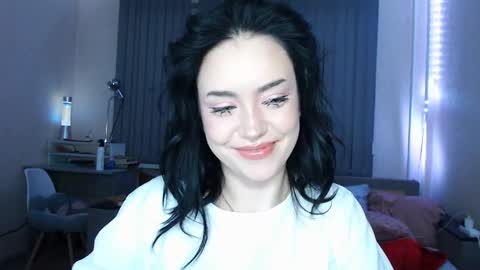 Snapshot of yamilean chatting on 04.27.26 Yami online show from 04.27.26