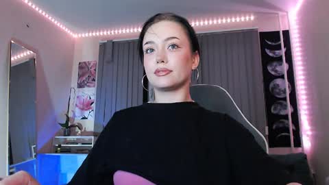 Yami online show from 06.10.26