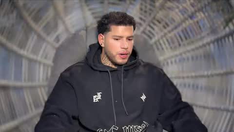 Snapshot of yamp_bigcock chatting on 09.22.25 yamp sambrano online show from 09.22.25