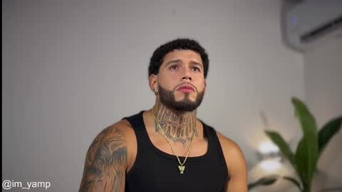 Snapshot of yamp_bigcock chatting on 12.14.25 yamp sambrano online show from 12.14.25