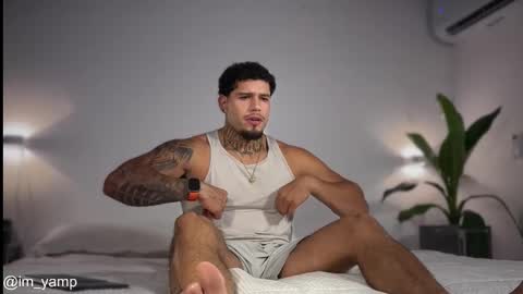 Snapshot of yamp_bigcock chatting on 12.21.25 yamp sambrano online show from 12.21.25