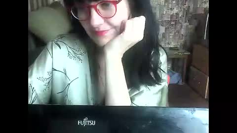 yanafiesta online show from 10.20.25