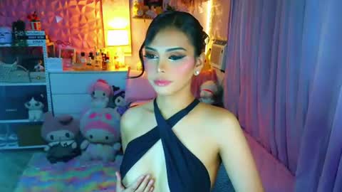 Snapshot of yang_audreylone chatting on 07.28.26 YANG AUDREY LONE online show from 07.28.26