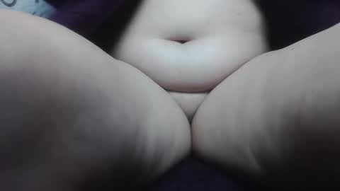 Snapshot of yanikka chatting on 02.22.25 Anika online show from 02.22.25