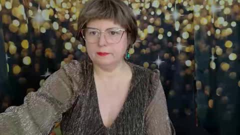 Snapshot of yanikka chatting on 10.20.25 Anika online show from 10.20.25