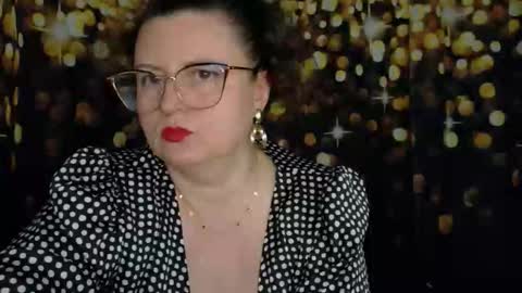 Snapshot of yanikka chatting on 11.10.25 Anika online show from 11.10.25