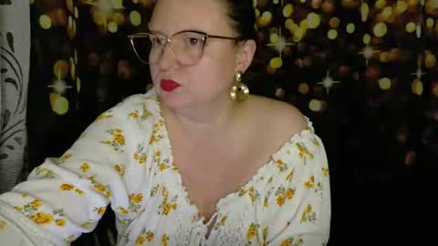 Snapshot of yanikka chatting on 12.03.25 Anika online show from 12.03.25