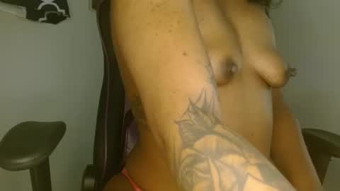 Snapshot of yarabrynnn chatting on 12.03.24 YARA online show from 12.03.24