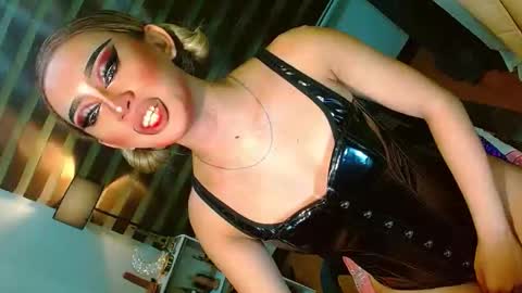 miss yasii online show from 05.07.26