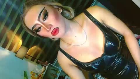 miss yasii online show from 06.15.26