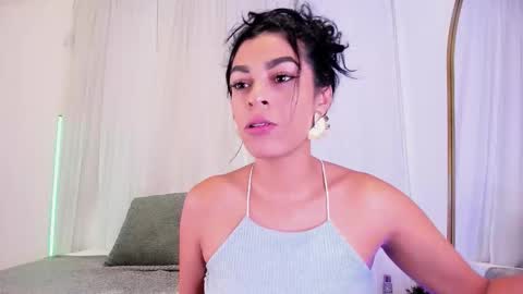 Snapshot of yasiir_0229 chatting on 10.16.25 Yasiir online show from 10.16.25