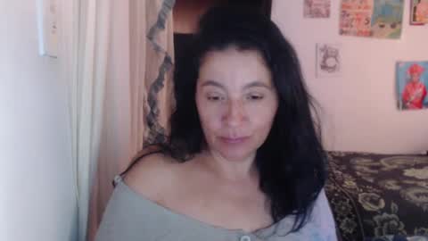 yasmin_love85 online show from 02.26.25