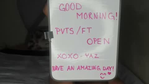 Snapshot of yasminayazzie chatting on 09.12.25 Yasmina online show from 09.12.25