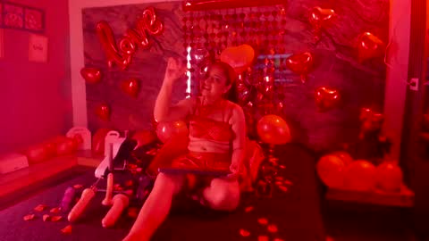 yaya____ online show from 02.15.25