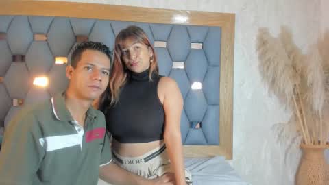 yayi derek  online show from 10.13.25