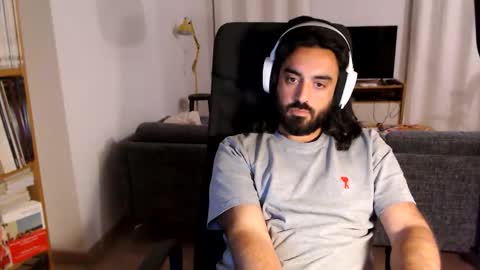 yeeaahoo online show from 10.15.25