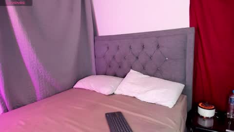 Yei - Cod. Every day tomorrow and afternoon online show from 03.18.26