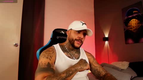 Snapshot of yeikoe1 chatting on 01.16.25 yeikoe1 online show from 01.16.25