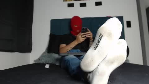 yeisongomezz online show from 09.29.25