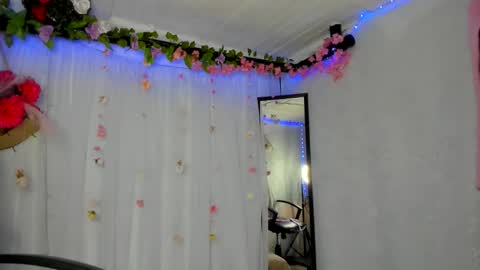 YELINA online show from 03.20.26