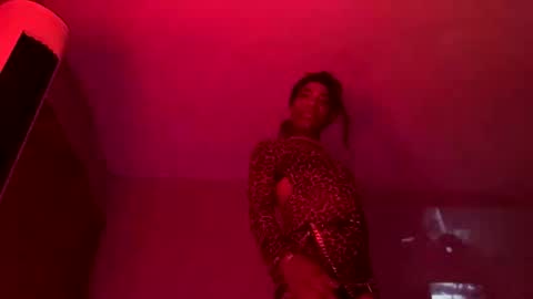 Snapshot of yelladaniella chatting on 09.20.25 Ella Ts online show from 09.20.25