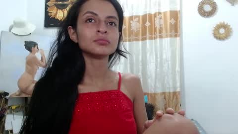 Snapshot of yemaya_28 chatting on 12.23.24 Yemaya 28 online show from 12.23.24