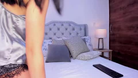 Yen online show from 11.25.25