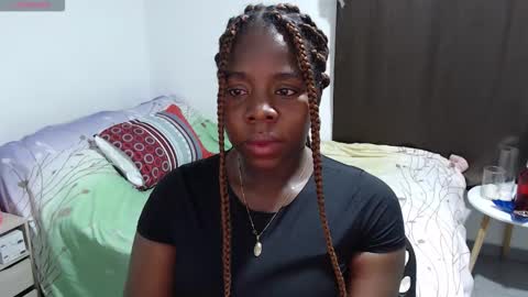 Snapshot of yerela_ chatting on 02.11.26 yerela_ online show from 02.11.26