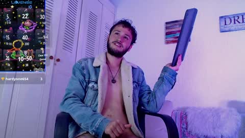 Snapshot of yerito_ chatting on 01.07.25 Yero online show from 01.07.25