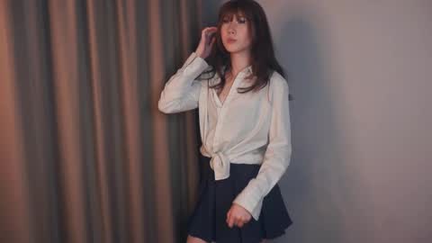 Snapshot of yerquinney chatting on 04.29.26 Rin online show from 04.29.26