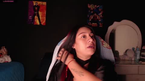 Snapshot of yes2802 chatting on 12.24.24 Yesi online show from 12.24.24