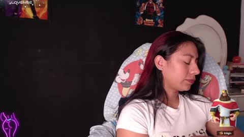 Snapshot of yes2802 chatting on 01.29.25 Yesi online show from 01.29.25