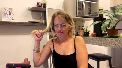 Zlata online show from 02.11.25