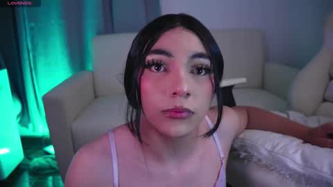 sofia online show from 10.27.25